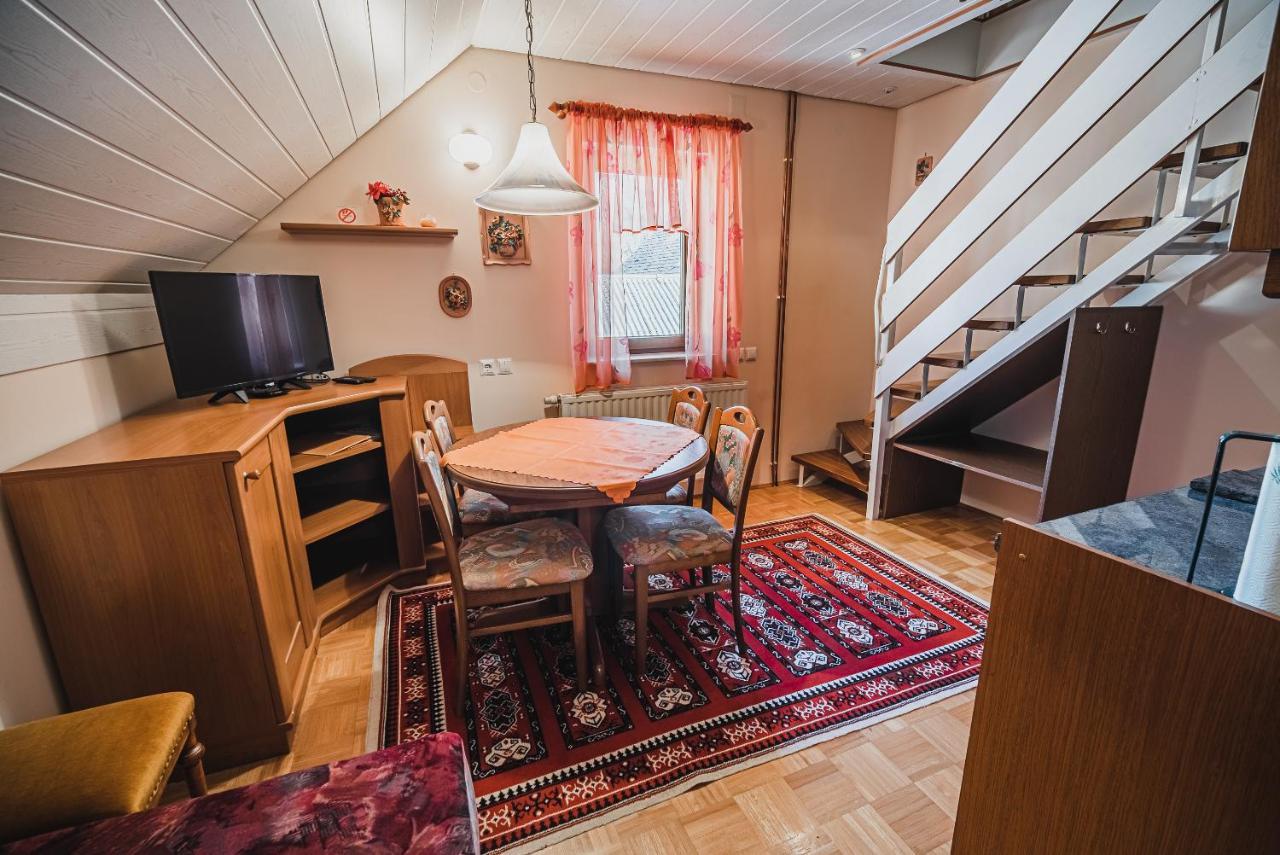Homestay Kocka Zgornje Jezersko Buitenkant foto