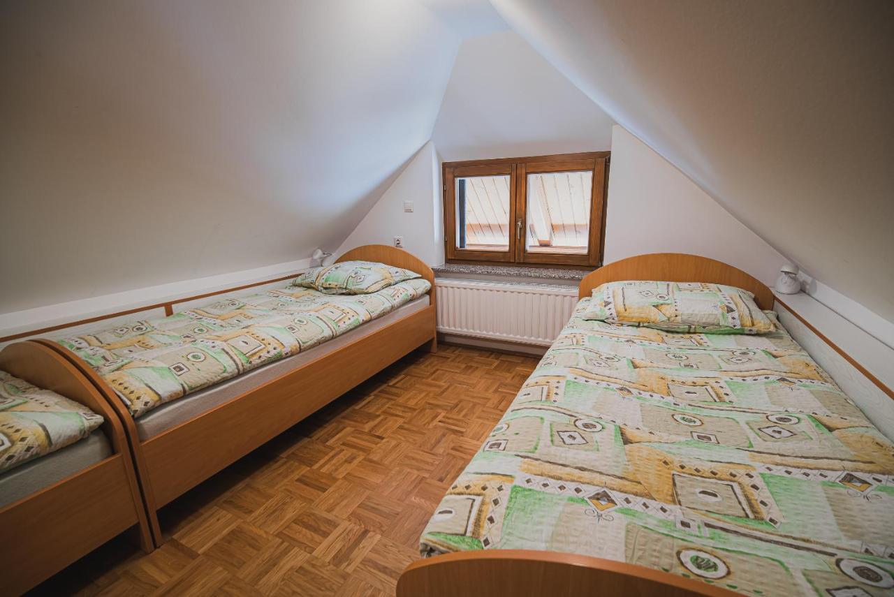 Homestay Kocka Zgornje Jezersko Buitenkant foto
